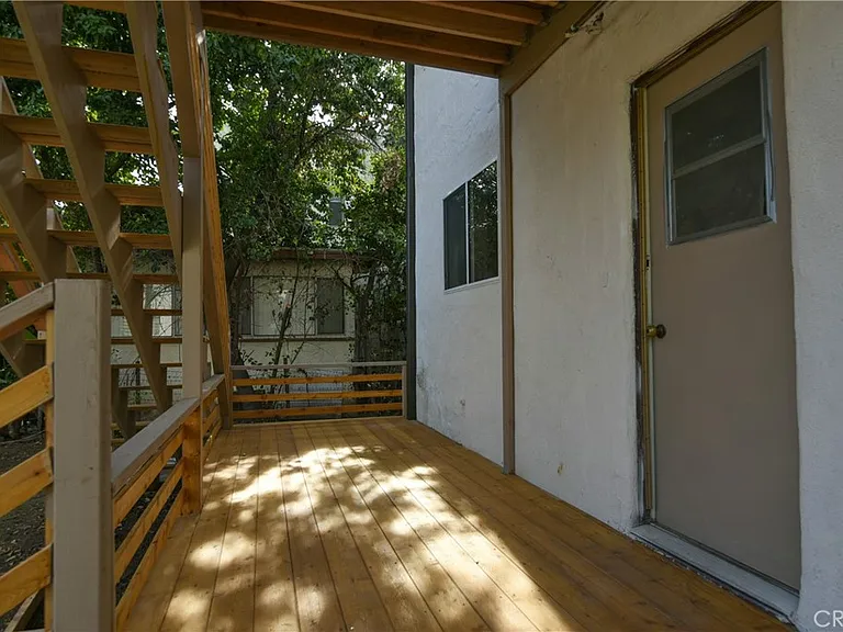 226 S Rexford Dr — Photo 26