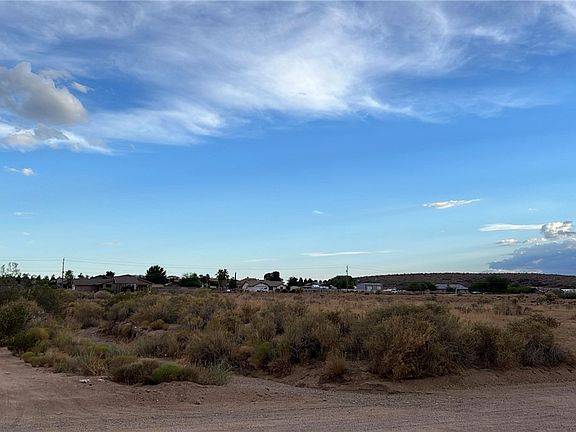 4th image of 00 N Yavapai