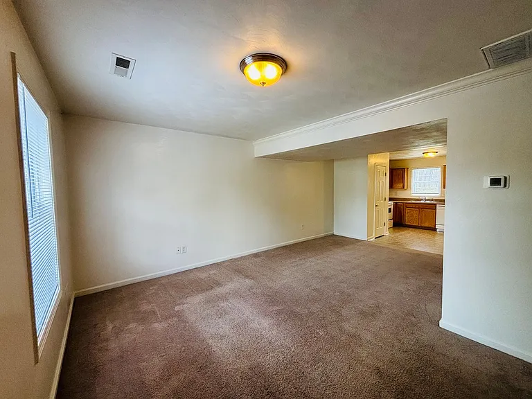 70 Salem Ln — Photo 2