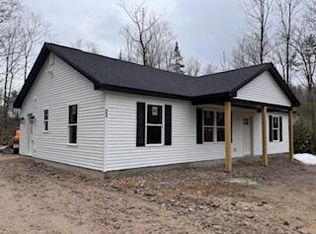543 Naples Rd, Harrison, ME 04040