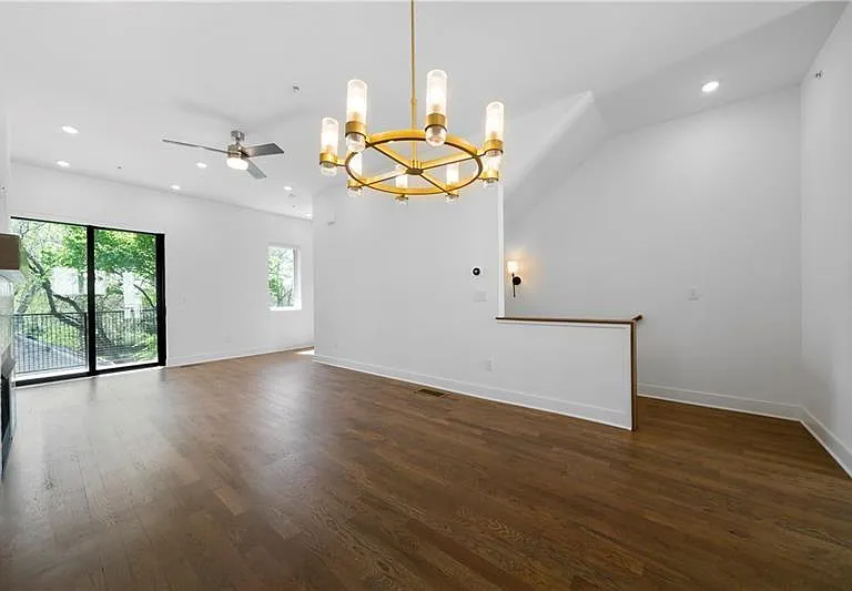 2347 Hosea L Williams Dr NE #14 — Photo 15