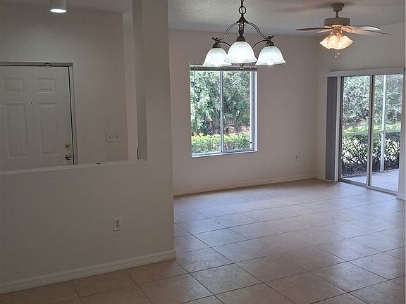 4th image of 6361 Aragon Way APT 101