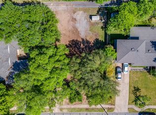 9972 Elmada Ln, Dallas, TX 75220