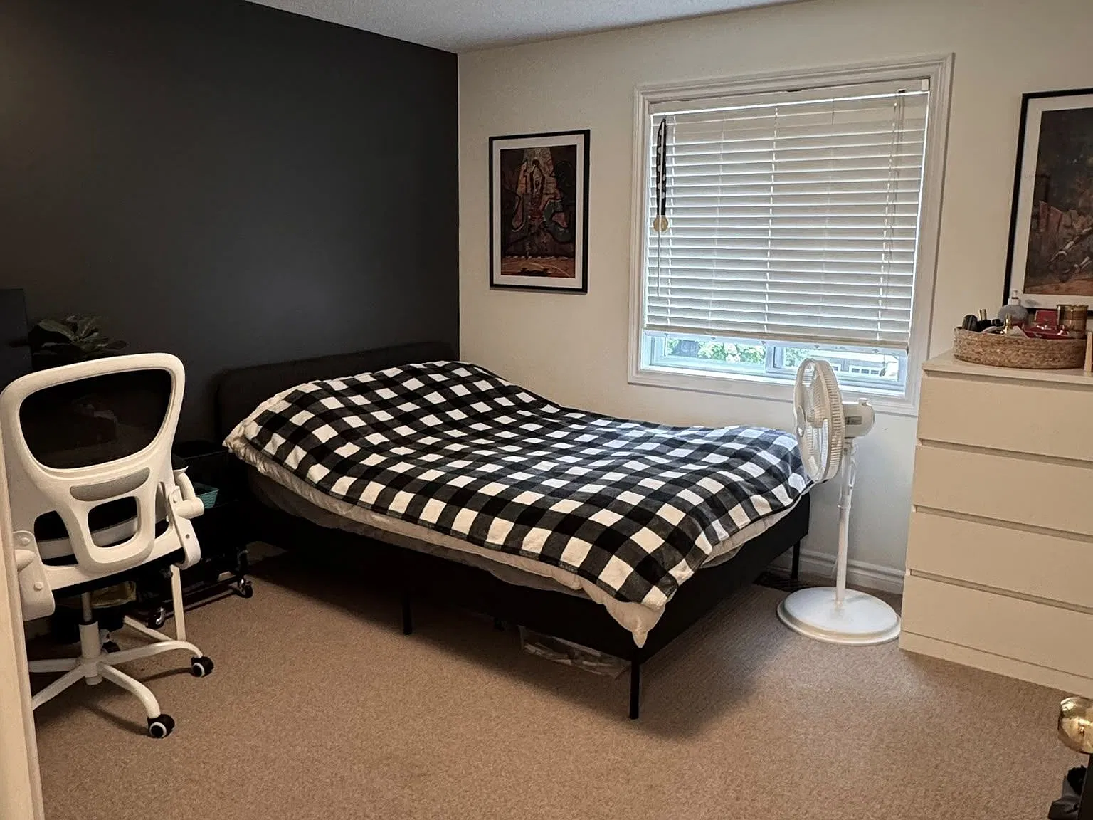 3 bed, $3,300 — Photo 4
