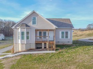 155 Waters Edge Dr, Spring City, TN 37381