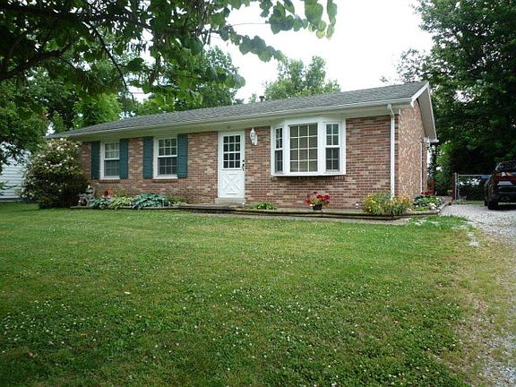 2nd image of 117 Oliver Dr