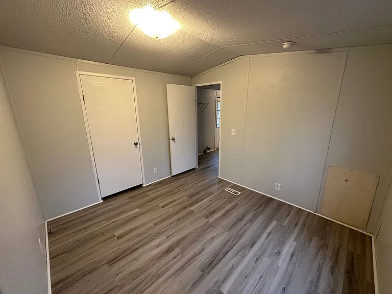 7075 Colonial Hwy — Photo 7