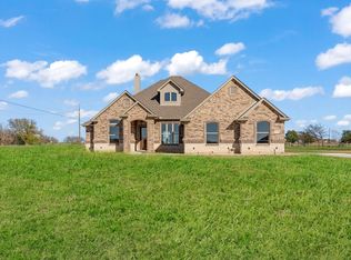 9801 Terry Meadows Ln, Grandview, TX 76050
