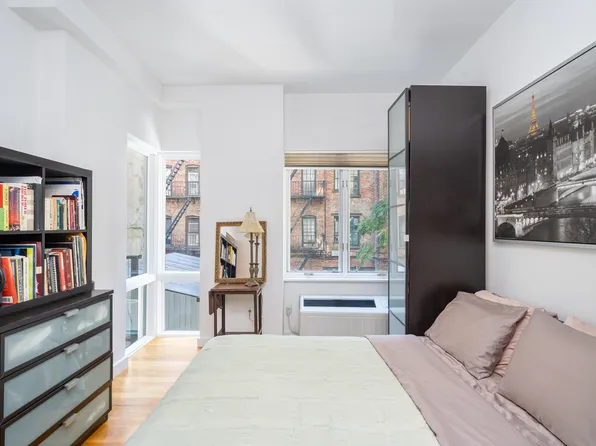 330 East 109th Street image 14 of 19