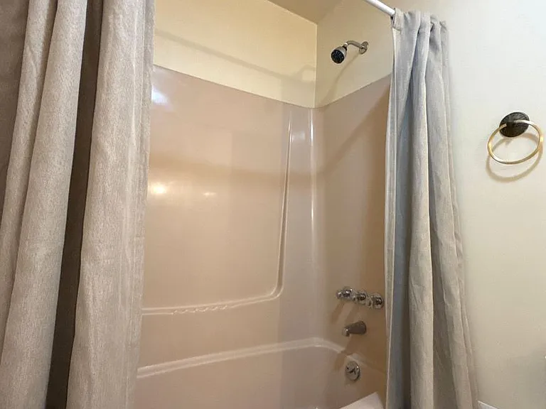 218 Fairway Dr — Photo 27