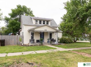 555 W 6th St, York, NE 68467