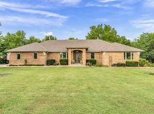 7445 Buckeye Ct, Willard, MO 65781