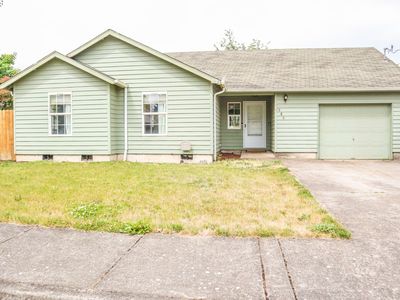 680 S 3rd St, Jefferson, OR, 97352