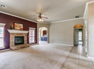 4309 Mackenzie Dr, Moore, OK 73160