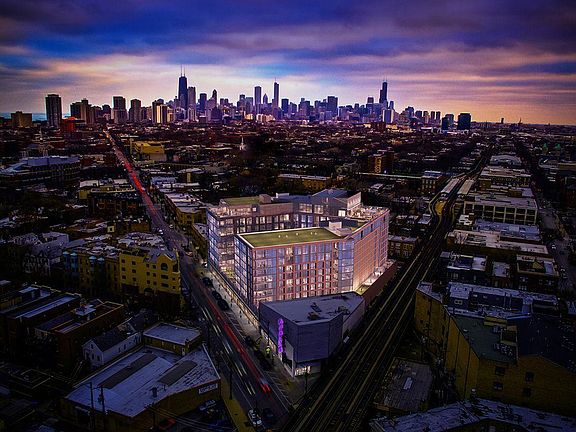 5th image of 920 W Altgeld St #915