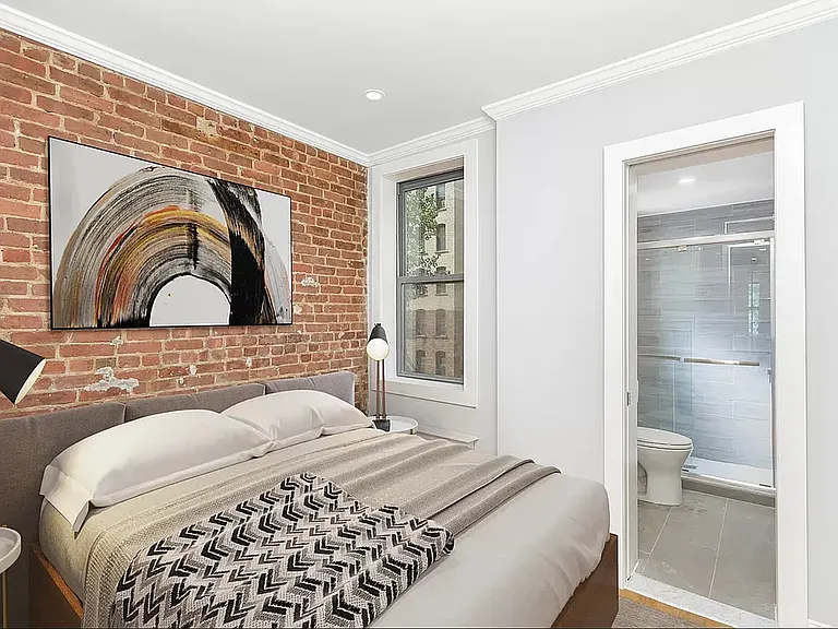 422 E 81st St #5B — Photo 4