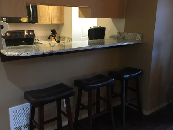 14815 29th Ave W APT J304, Lynnwood, WA 98087