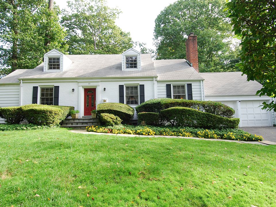 1st image of 10 Alden Ct