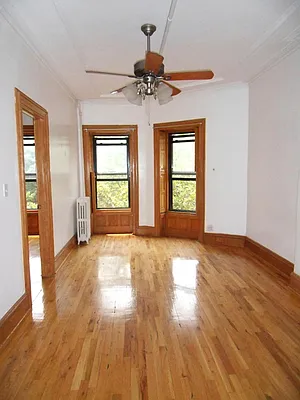 Rented by R New York | media 2