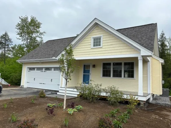 96 Three Ponds Drive #96, Brentwood, NH 03833