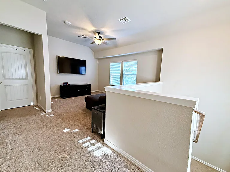 22438 Akin Nook — Photo 13