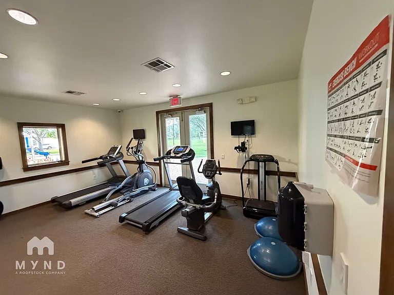 16034 Jordan Meadow Way — Photo 26
