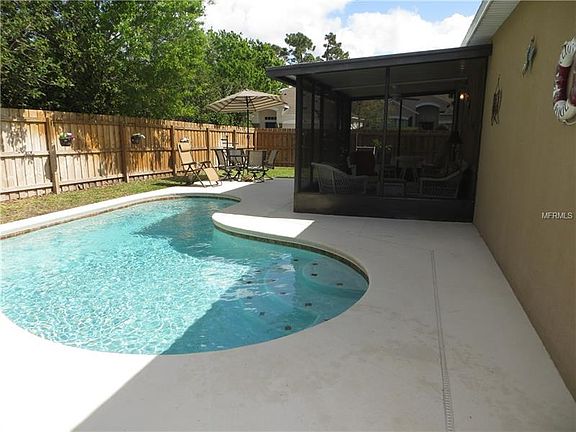2nd image of 14257 Castlerock Dr