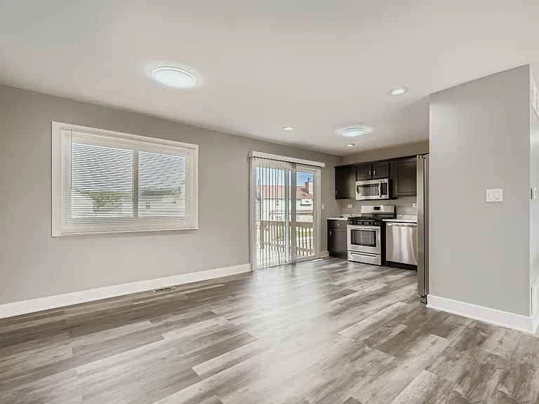 5611 Allemong Dr — Photo 9