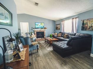 21267 Balsa St, Apple Valley, CA 92308