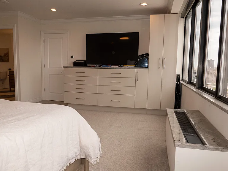 2754 N Hampden Ct #2106 — Photo 11
