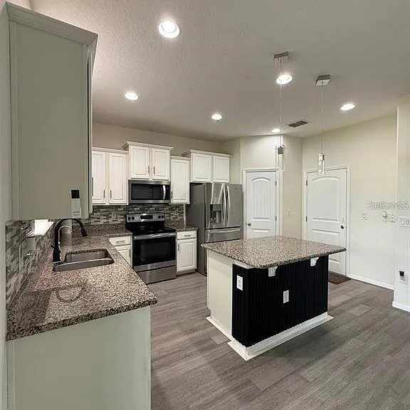 2342 Beacon Landing Cir — Photo 10