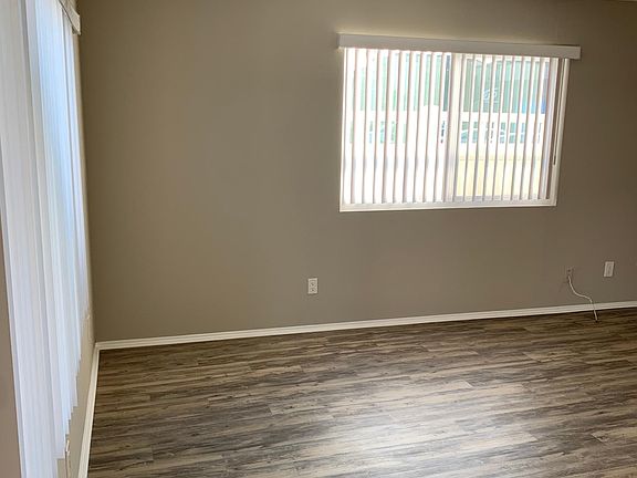 3rd image of 1022 Chalcedony St #191yjqxtx