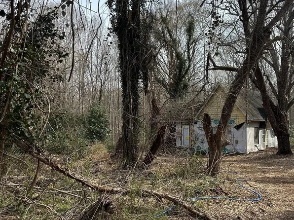 1335 Kings Cir, Shelby, NC 28150
