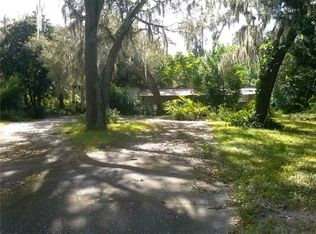 12402 Eloian Dr, Thonotosassa, FL 33592