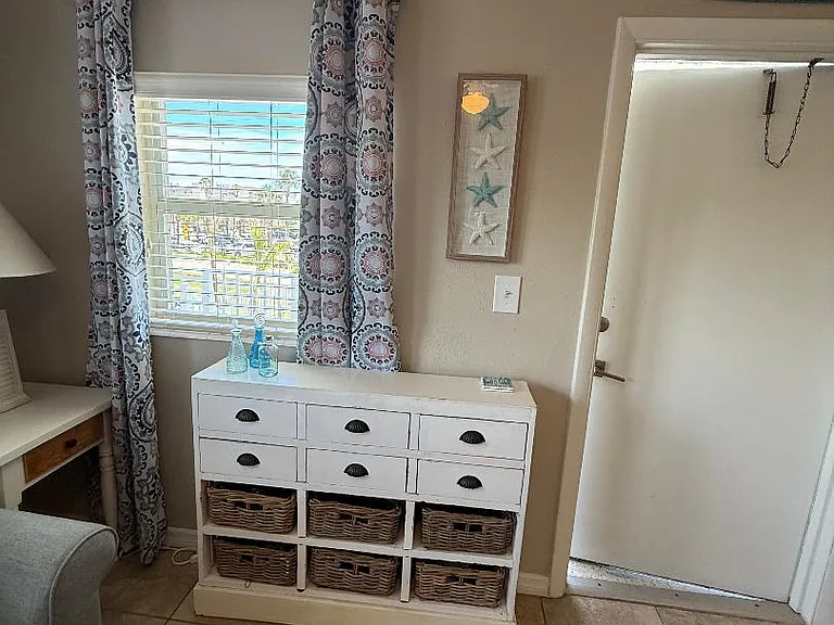 7515 Ridgewood Ave #18 — Photo 7