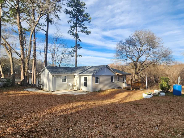 118 Fisherman Cove Rd, Belmont, NC 28012