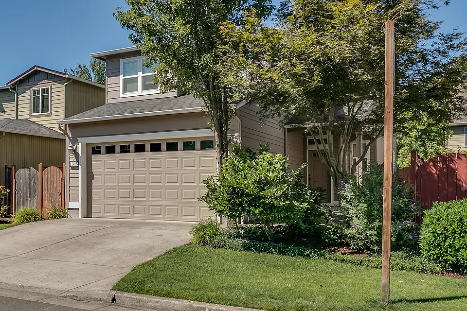 Beautiful 4-Bedroom, 3-Bath Home Close To Gilham Park! — Photo 2