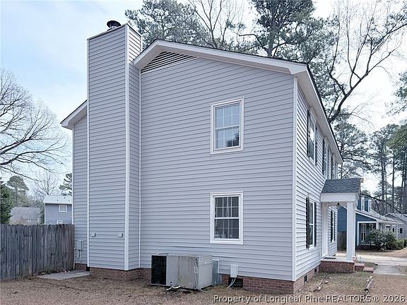 4th image of 218 Viking Rd