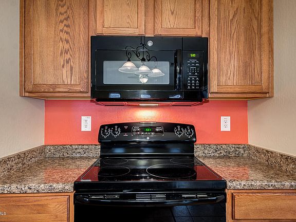 5th image of 38599 N Dena Dr