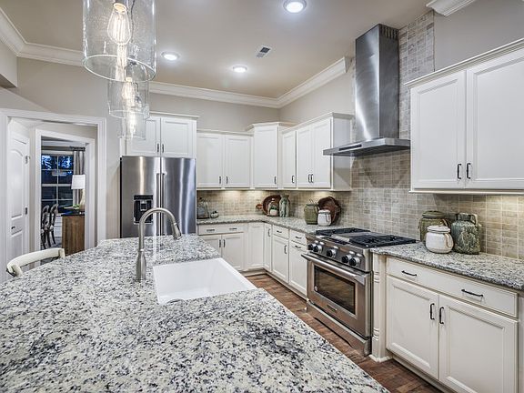 Large Open Kitchen
