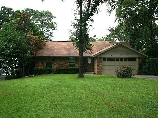 1st image of 107 Causeway Ct