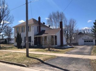402 2nd Ave, Antigo, WI 54409