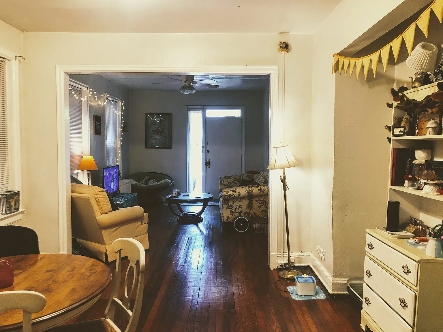 2 bed, 900 sqft, $1,775 — Photo 2