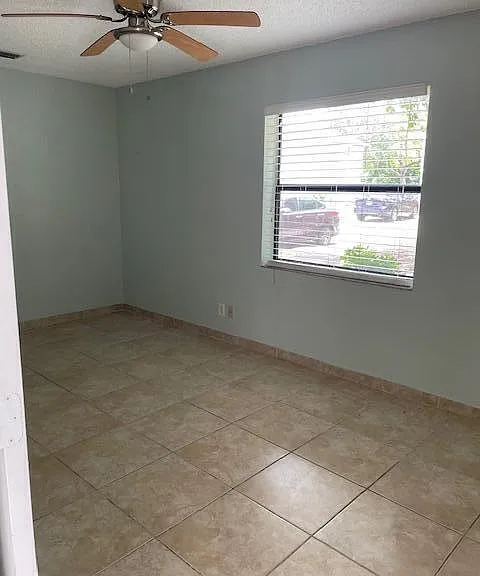 8 Crossings Cir #A — Photo 17