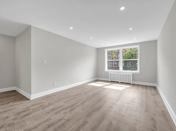 141-11 78th Road image 7 of 18