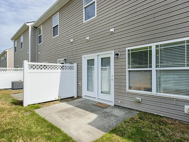 711-60 Keystone Park Dr — Photo 31