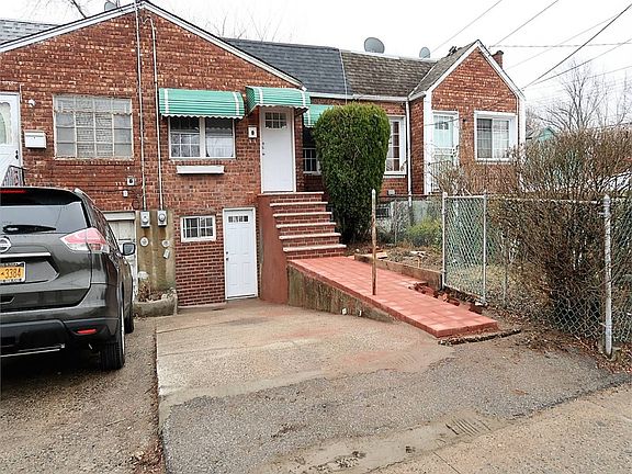 2nd image of 16904 Linden Blvd