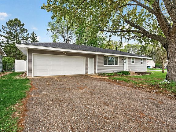 3rd image of 4765 105th Ln NE