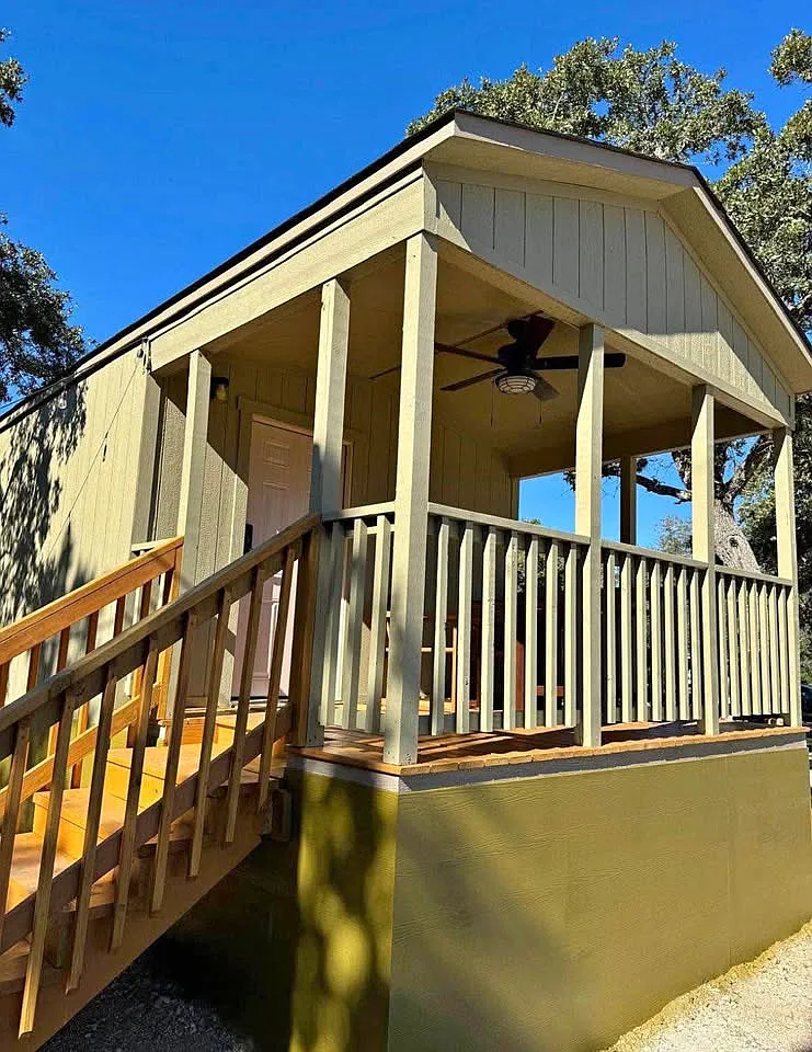 1 bed, $1,200 — Photo 4