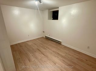 150 Albany Ave #Basement, Toronto, ON M5R 3C4